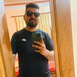 Meet your Posher, Satinder